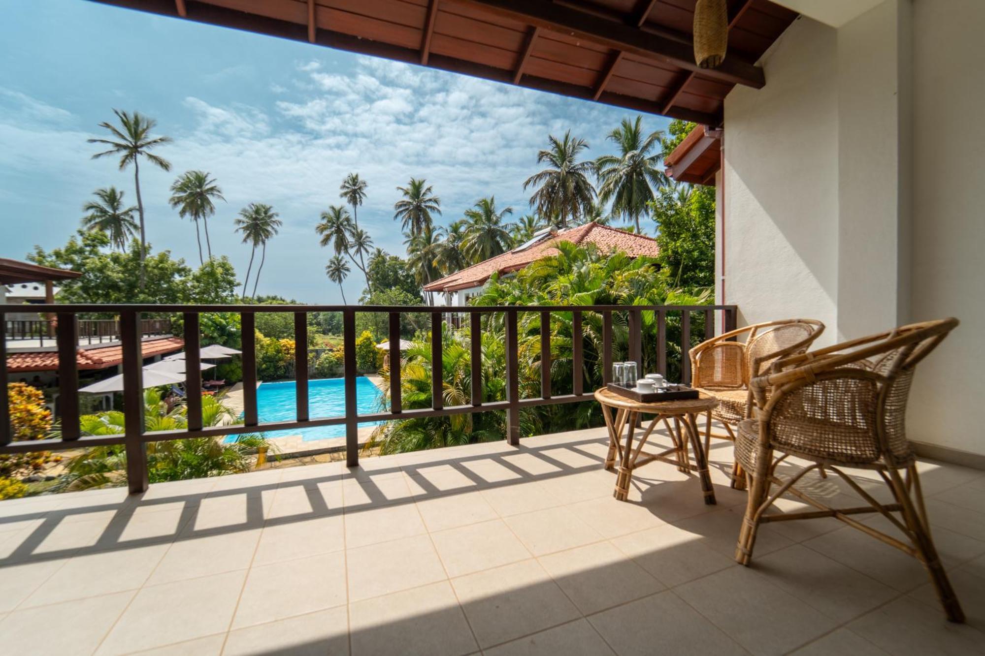 Green Parrot Beach Resort Tangalle Eksteriør billede